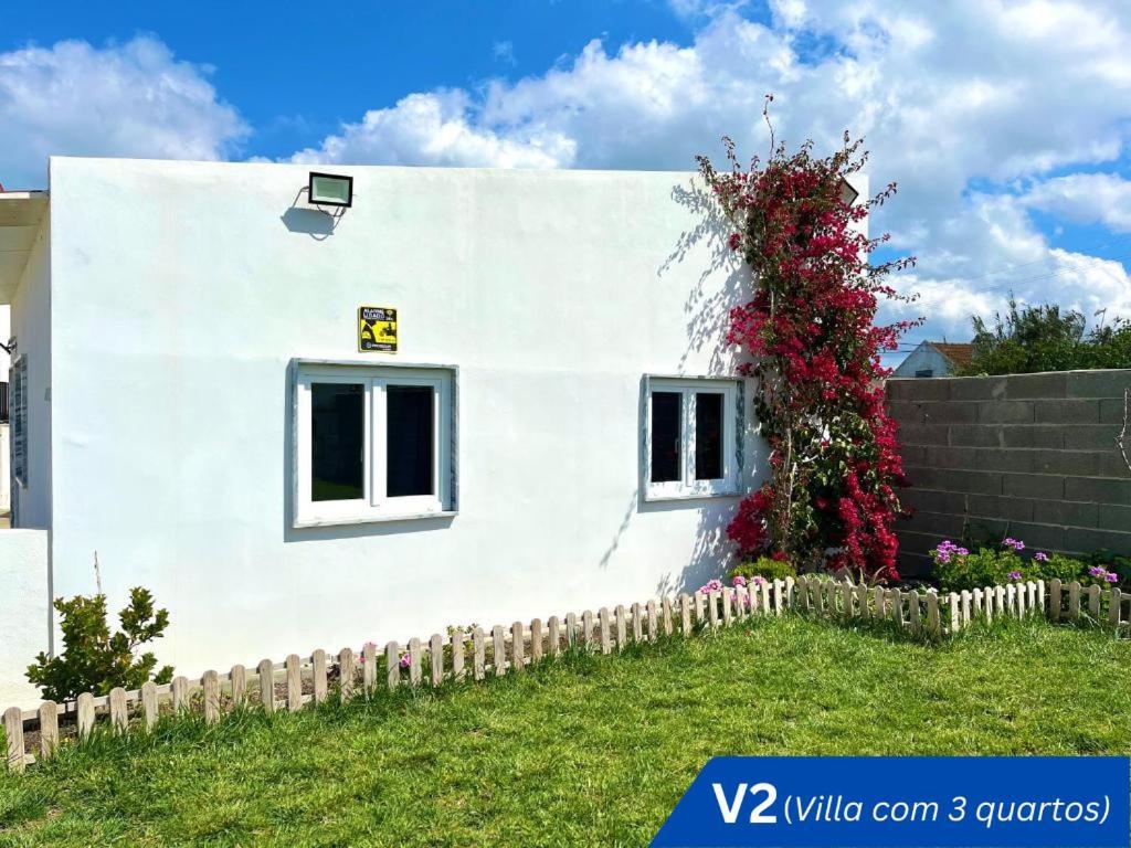 W.H.House Apartment Atouguia Da Baleia Exterior foto